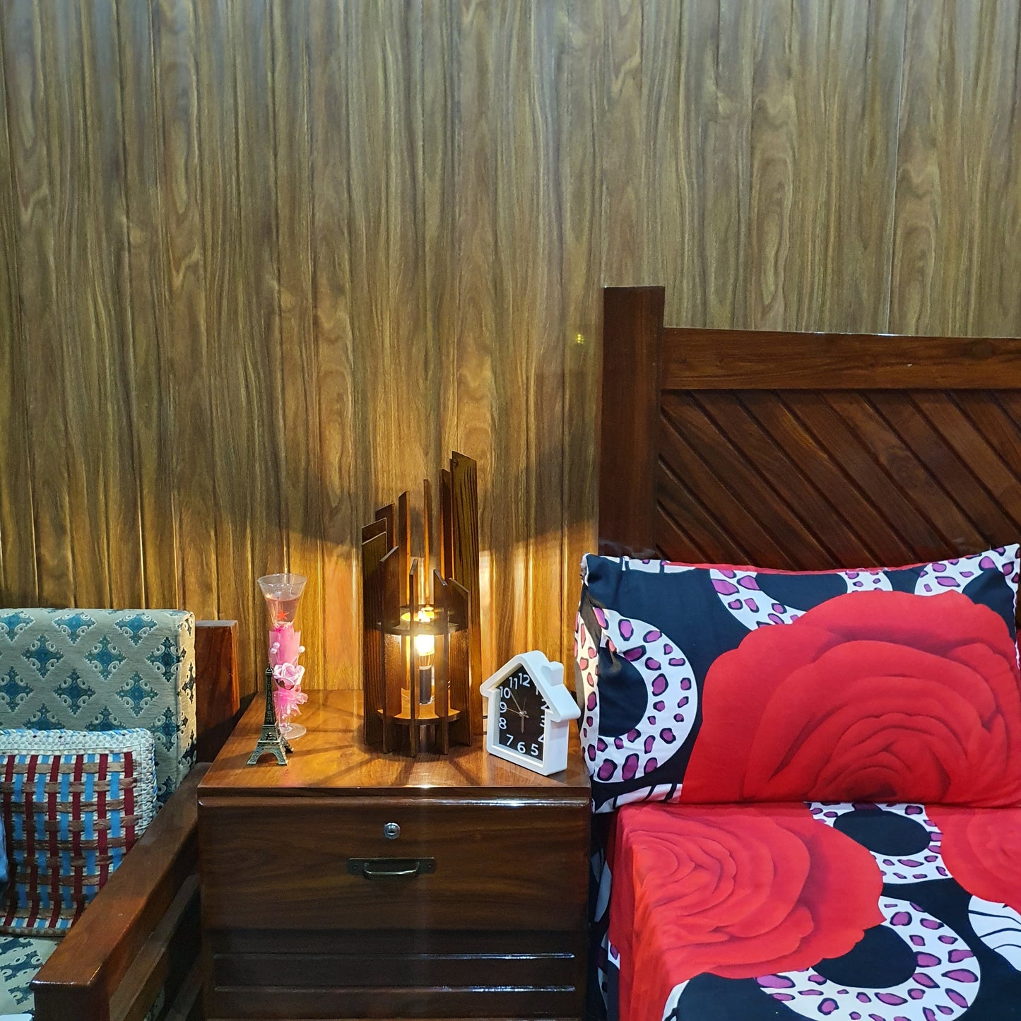 Wooden Table Lamp (D-1 Brown)