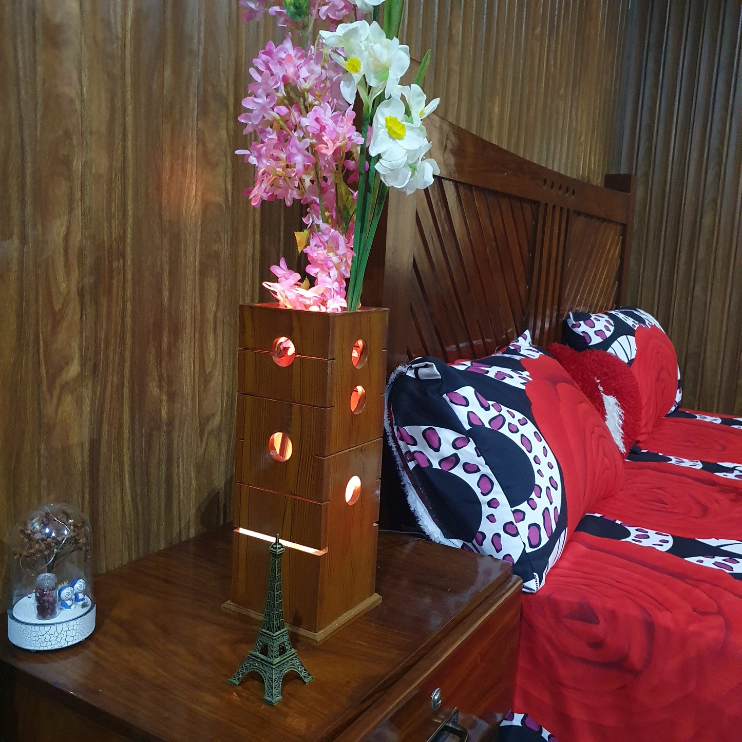 Wooden Table Lamp (D-4)