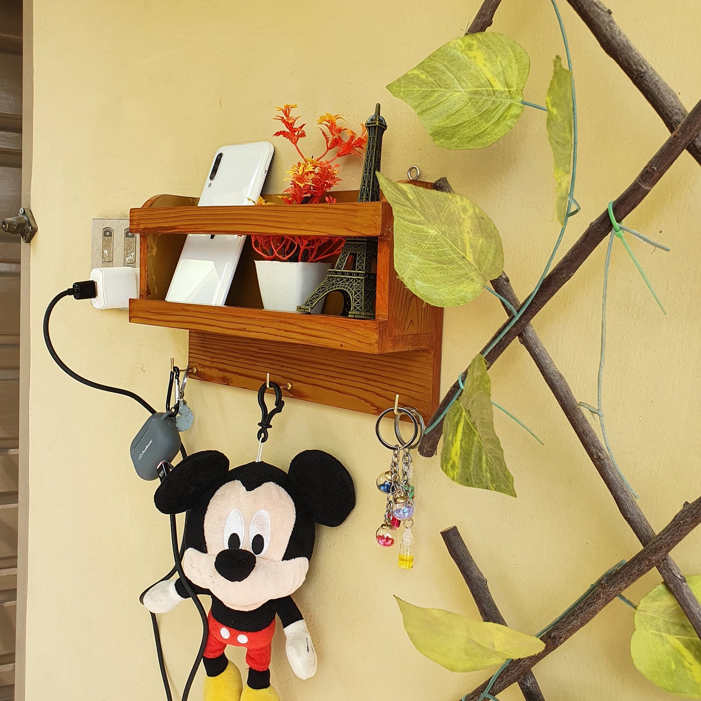 Wall Mount Wooden Mobile Holder (D-3)