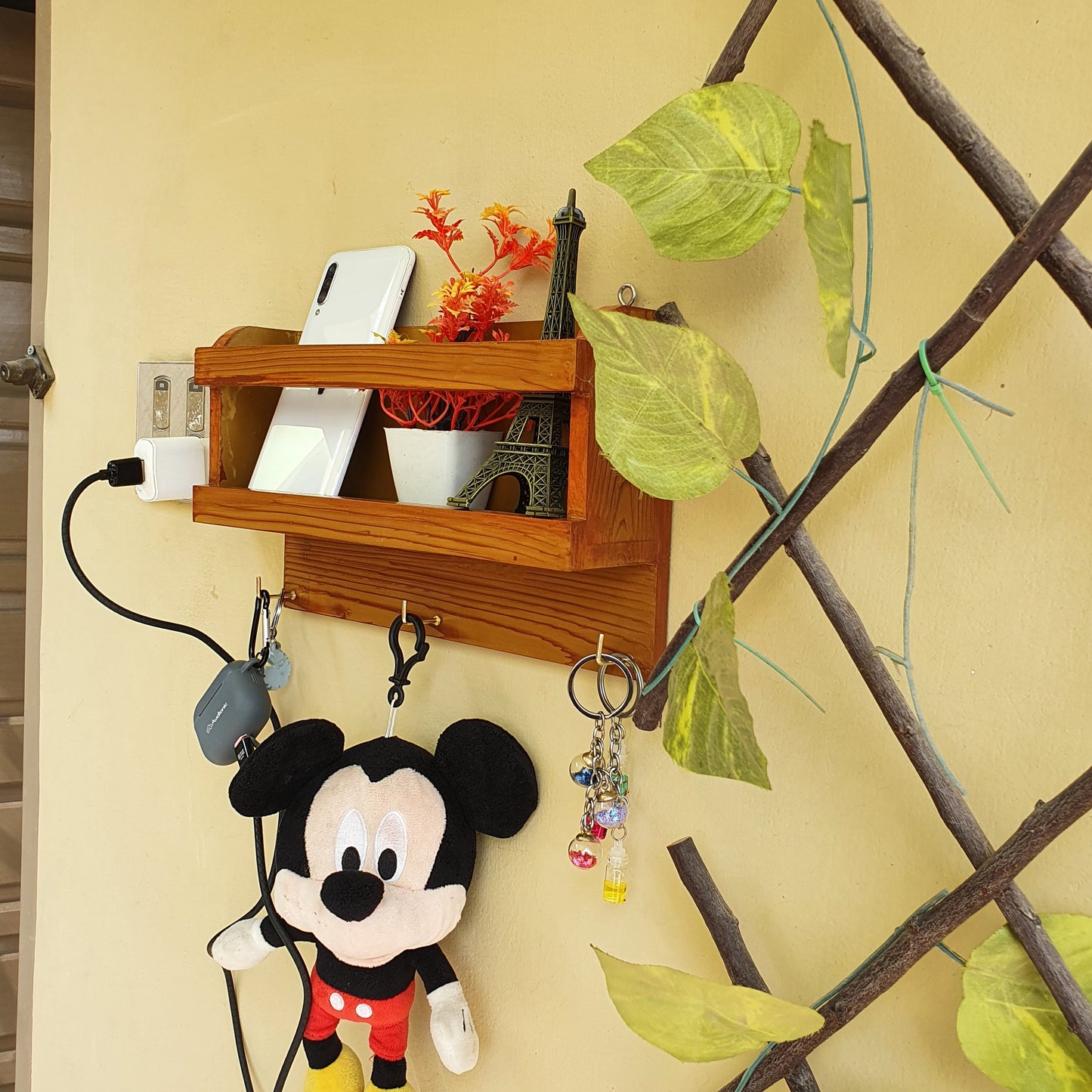 Wall Mount Wooden Mobile Holder (D-3)