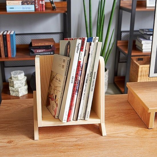 Tabletop Books Rack