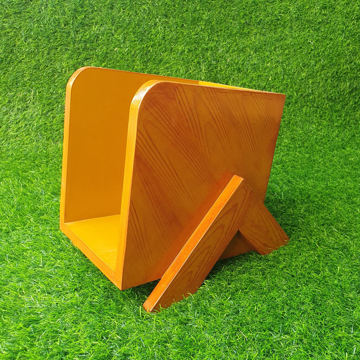 Tabletop Books Rack