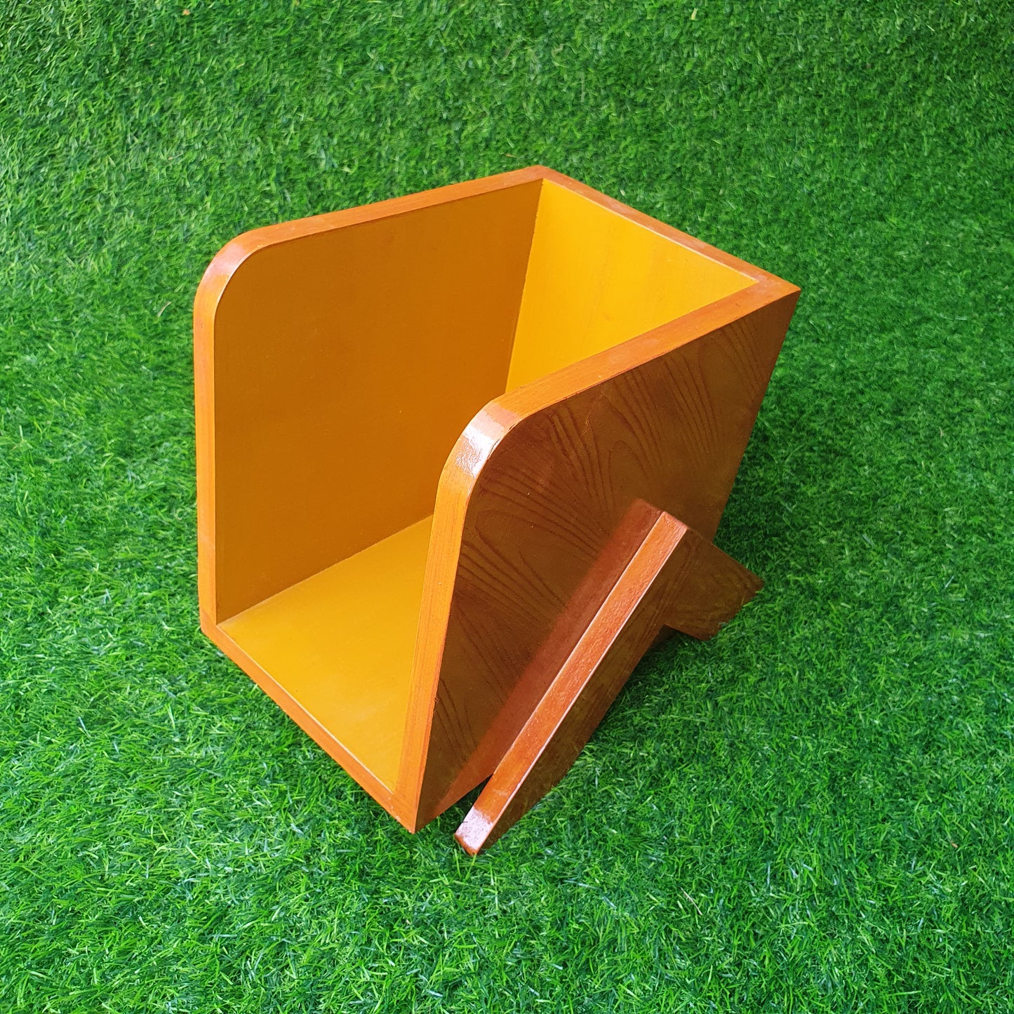 Tabletop Books Rack