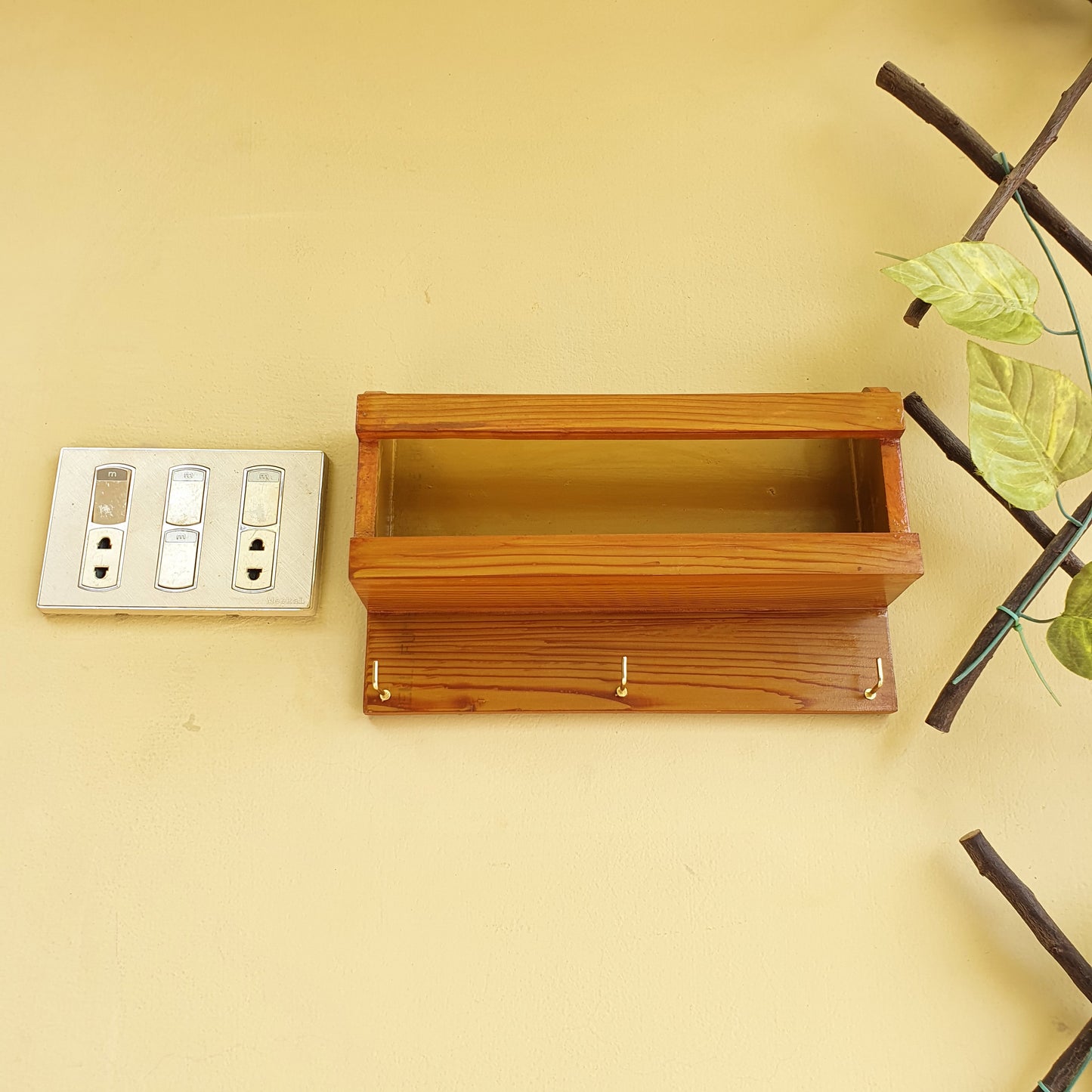 Wall Mount Wooden Mobile Holder (D-3)