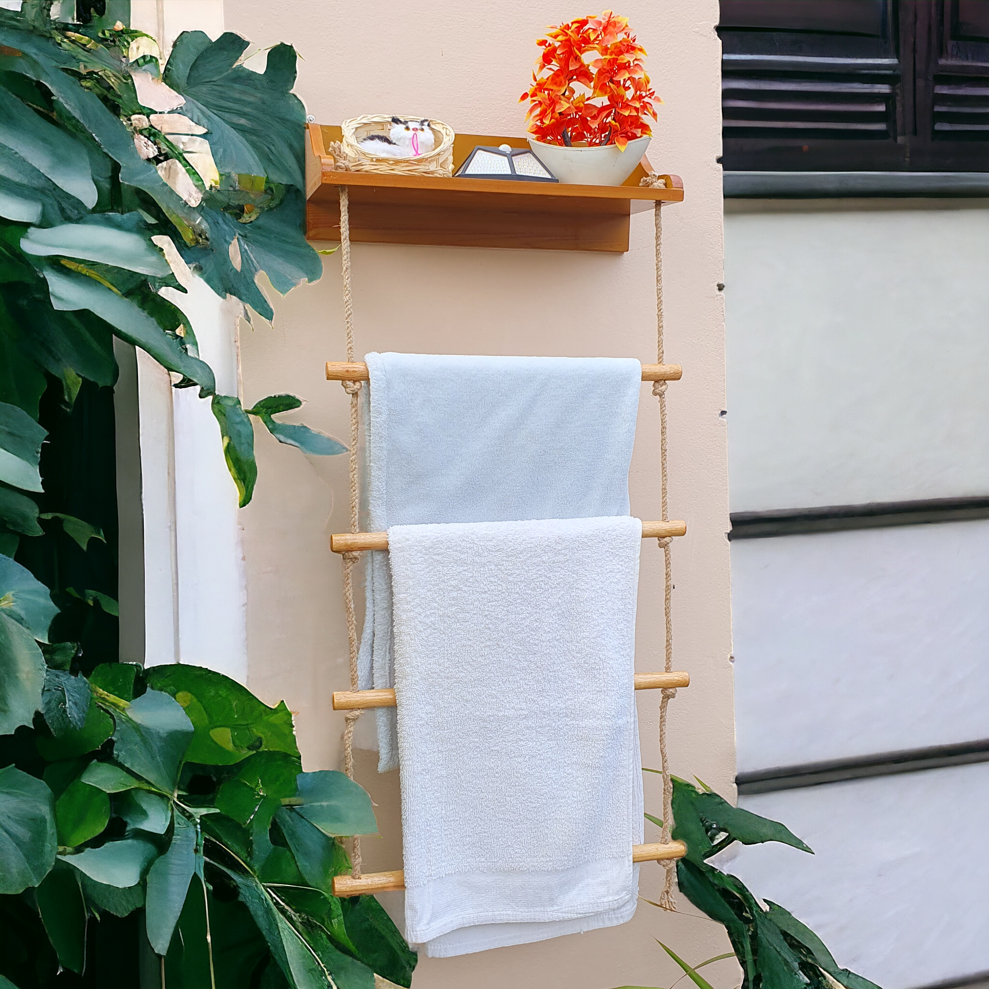 Wooden Wall-Hanging Rope Ladder – Choudhrywoodstore